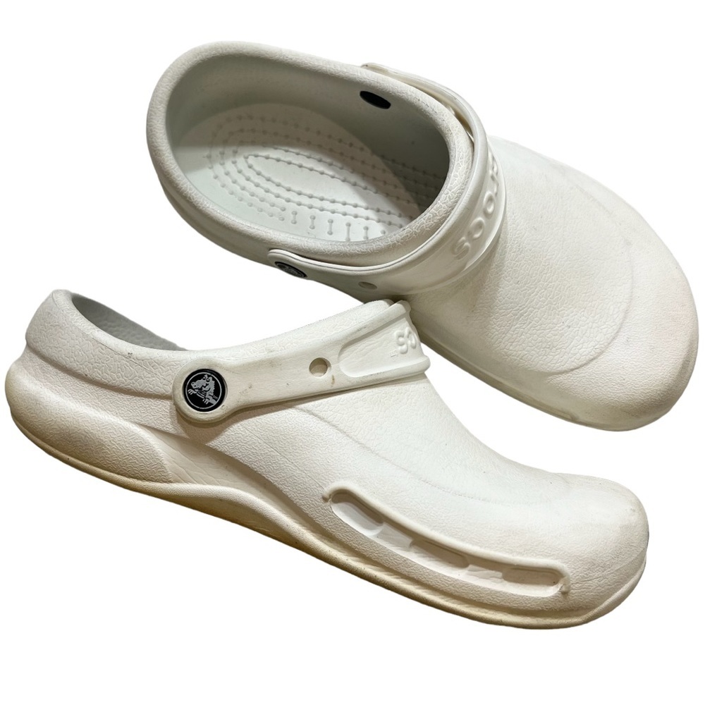 Crocs Bistro white clogs vented men 8 women 10 non slip shoes